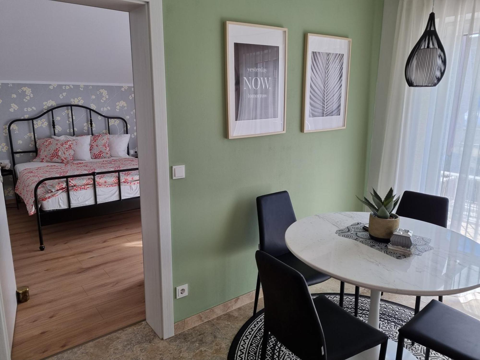 Ferienwohnung Binder Hubertusstrasse Velden am Wörthersee Exterior foto