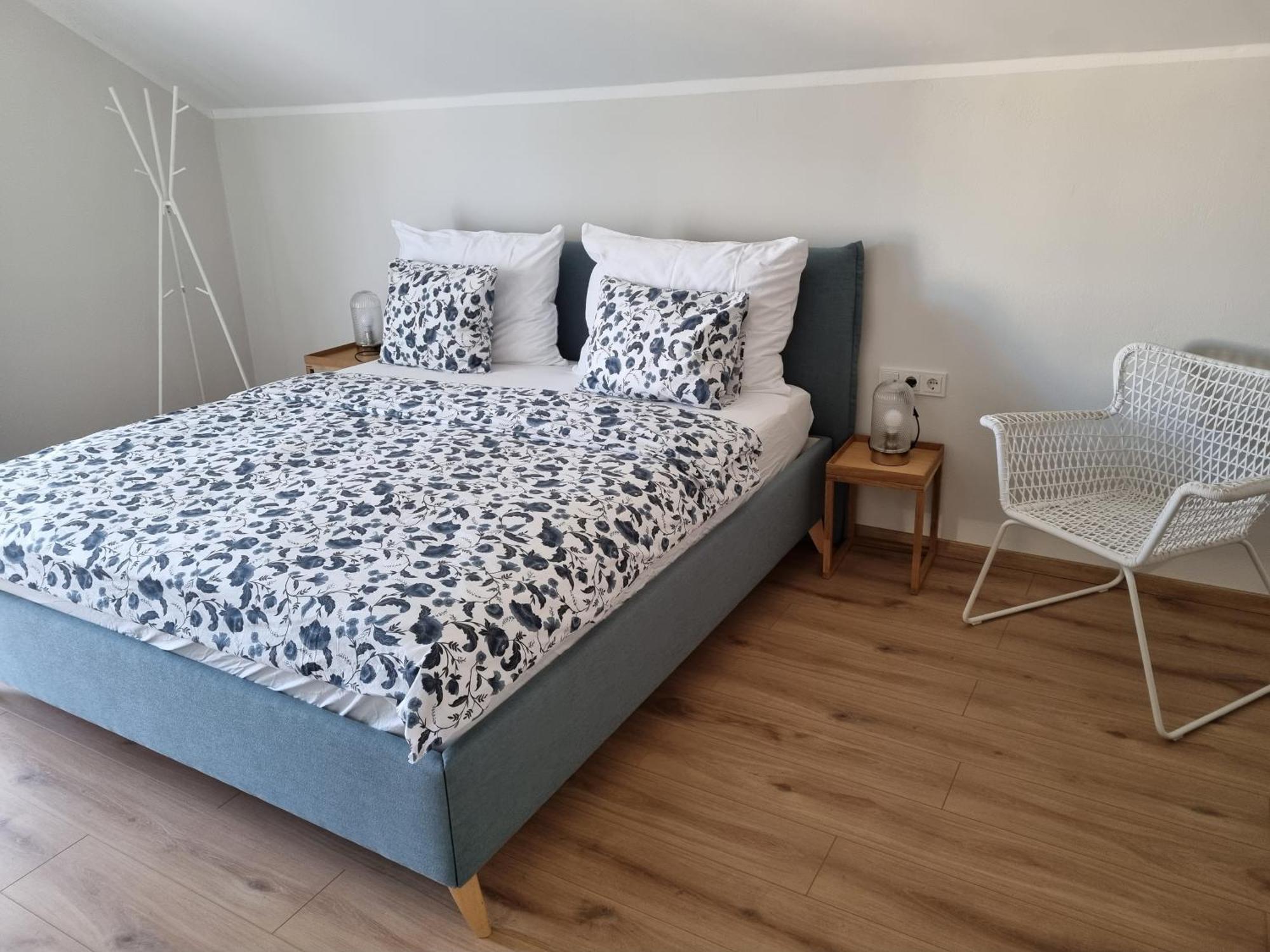 Ferienwohnung Binder Hubertusstrasse Velden am Wörthersee Exterior foto